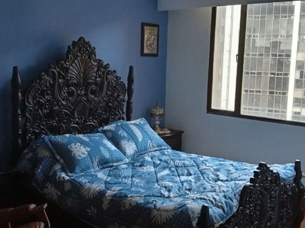 Apartamento de 3 alcobas en venta en El Refugio, Bogotá, 208 m² · foto 10 de 19
