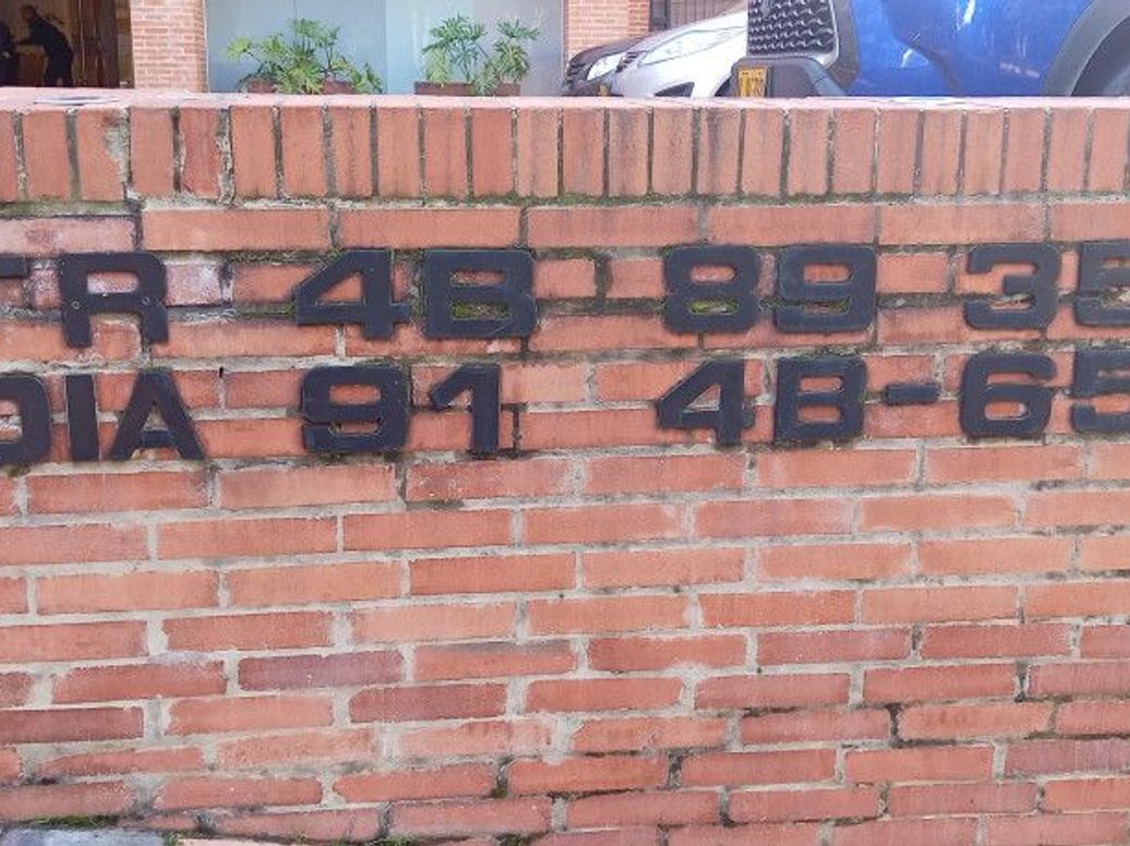 Apartamento de 3 alcobas en venta en El Refugio, Bogotá, 208 m² · foto 18 de 19