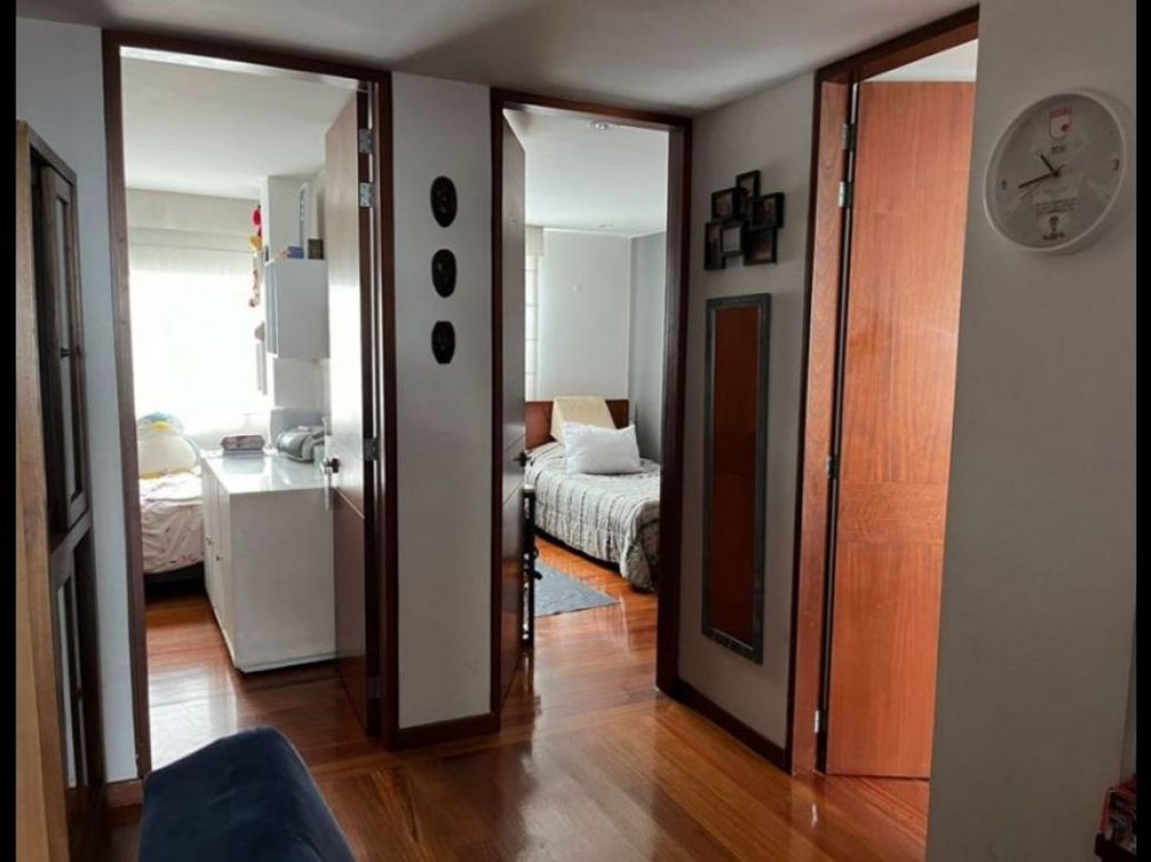 Apartamento de 4 alcobas en venta en La Salle, Bogotá, 147 m² · foto 10 de 12