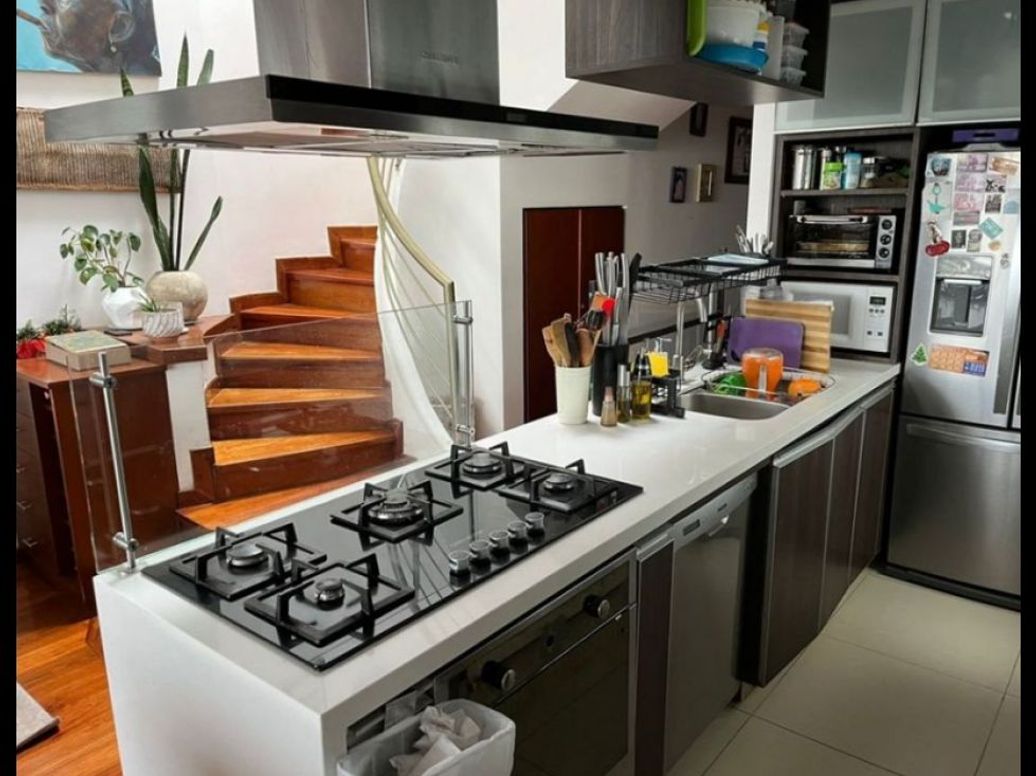 Apartamento de 4 alcobas en venta en La Salle, Bogotá, 147 m² · foto 6 de 12