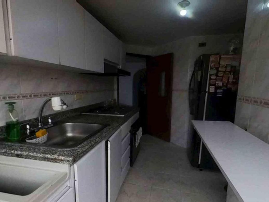 Apartamento de 3 alcobas en venta en Cedro Narvaez, Bogotá, 102 m² · foto 5 de 20