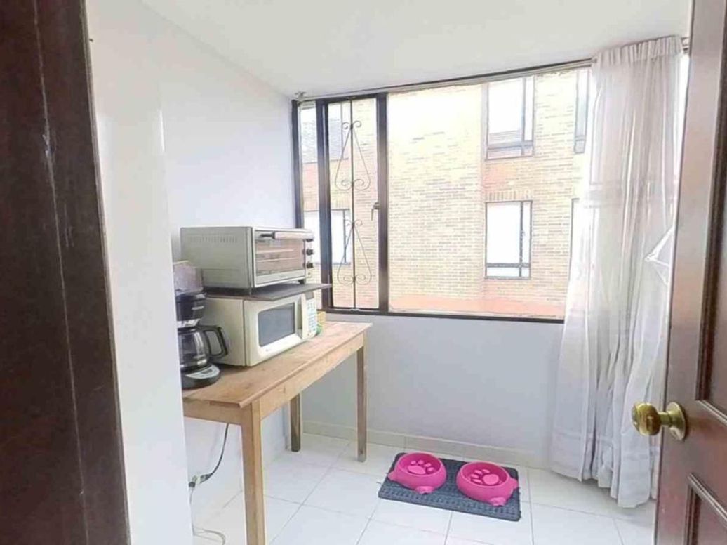 Apartamento de 3 alcobas en venta en Cedro Narvaez, Bogotá, 102 m² · foto 18 de 20