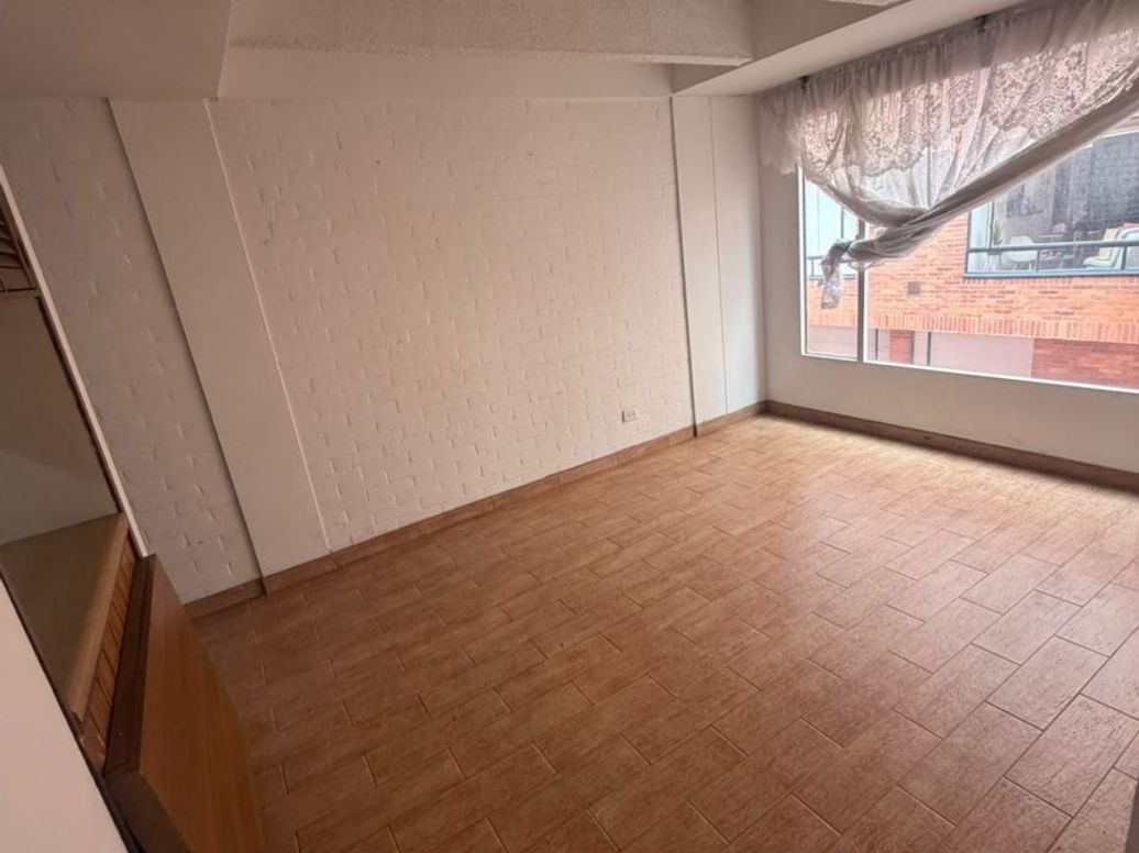 Apartaestudio en arriendo en Los Cedritos, Bogotá, 65 m² · foto 3 de 8