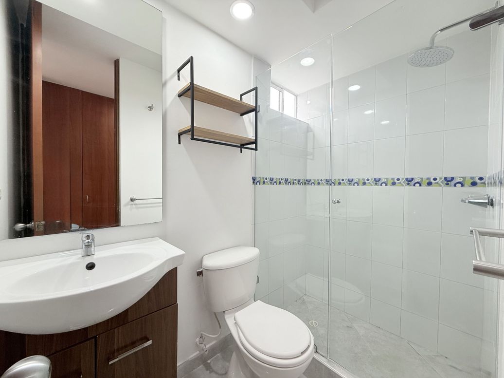 Apartamento de 3 alcobas en venta en El Plan, Bogotá, 93 m² · foto 18 de 20