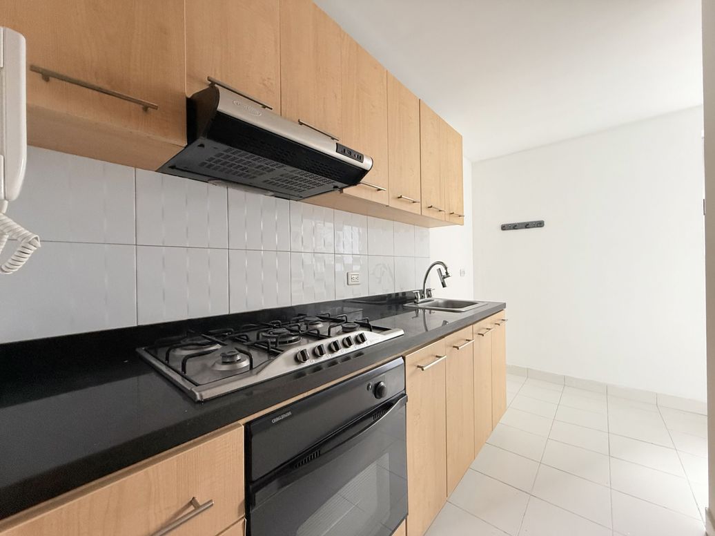 Apartamento de 3 alcobas en venta en El Plan, Bogotá, 93 m² · foto 19 de 20