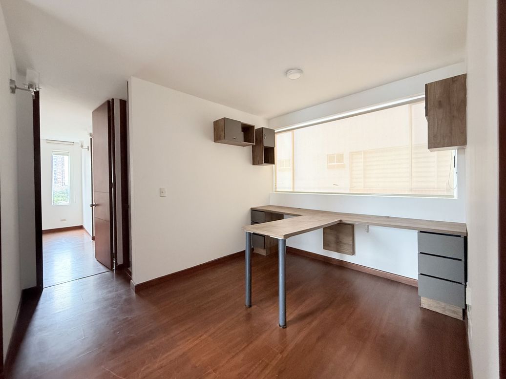 Apartamento de 3 alcobas en venta en El Plan, Bogotá, 93 m² · foto 8 de 20