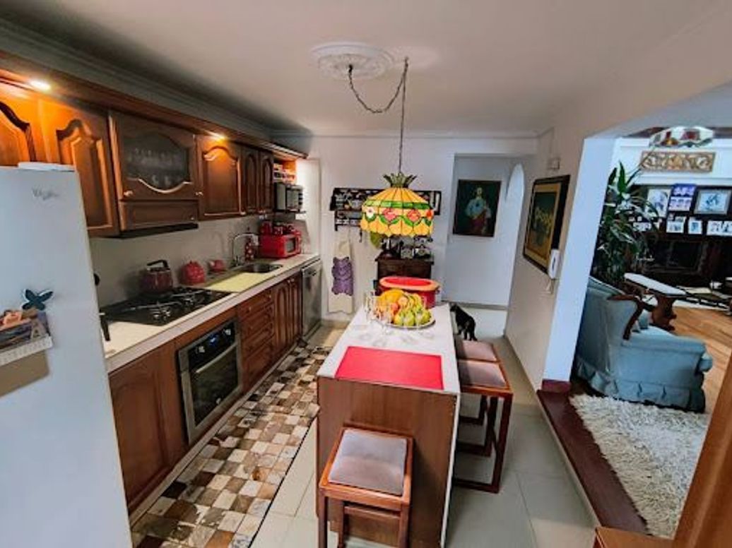 Casa de 4 alcobas en venta en San José De Bavaria, Bogotá, 170 m² · foto 10 de 20