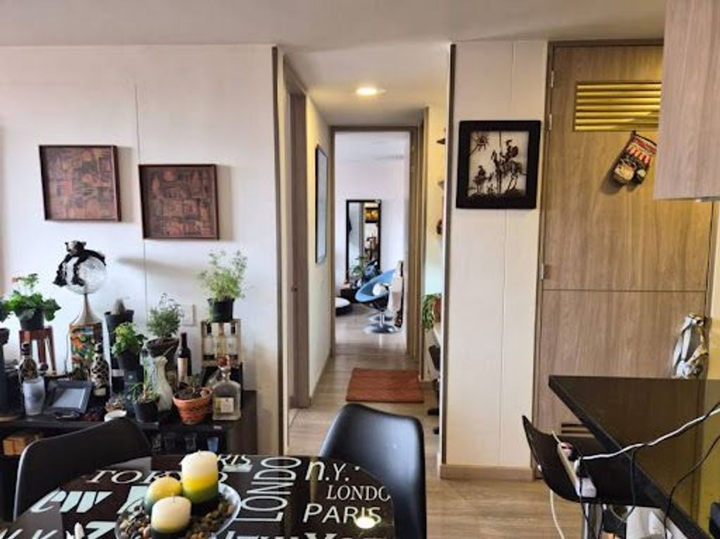 Apartamento de 2 alcobas en venta en Cedritos, Bogotá, 70 m² · foto 8 de 20