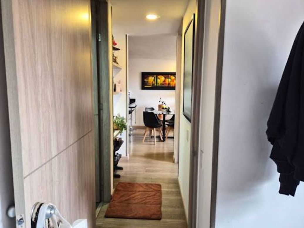 Apartamento de 2 alcobas en venta en Cedritos, Bogotá, 70 m² · foto 7 de 20