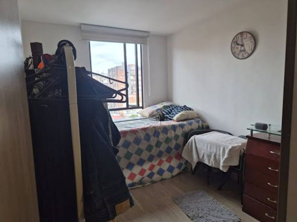 Apartamento de 2 alcobas en venta en Cedritos, Bogotá, 70 m² · foto 13 de 20
