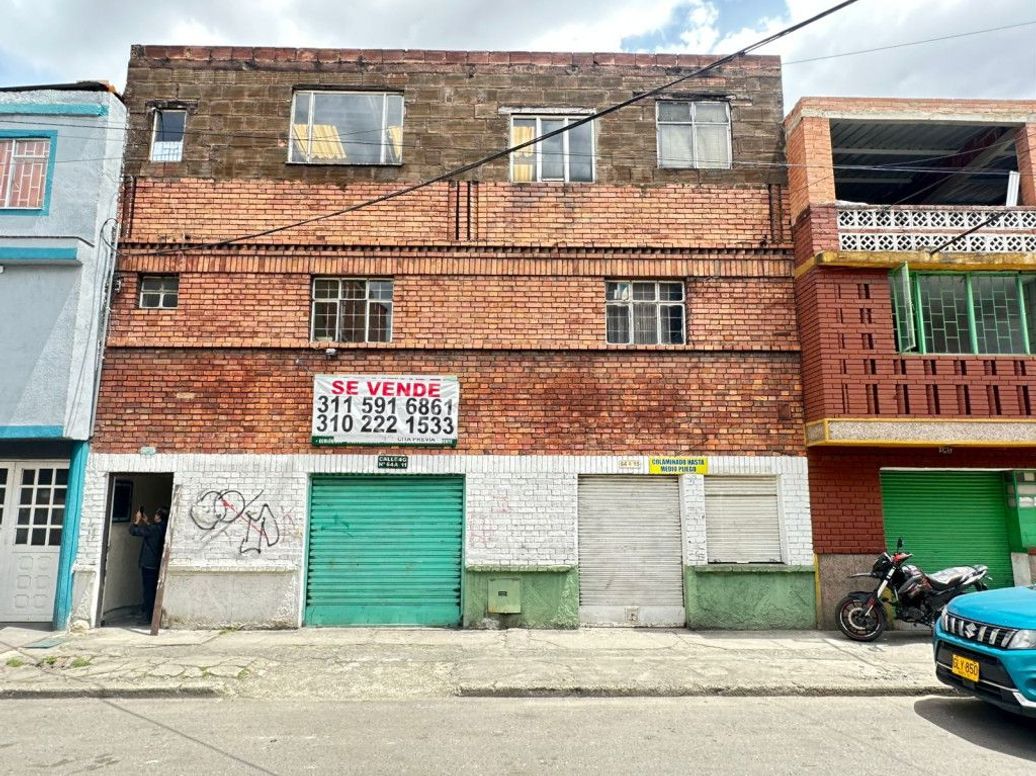 Casa de 2 alcobas en venta en La Pradera, Bogotá, 200 m² · foto 2 de 8