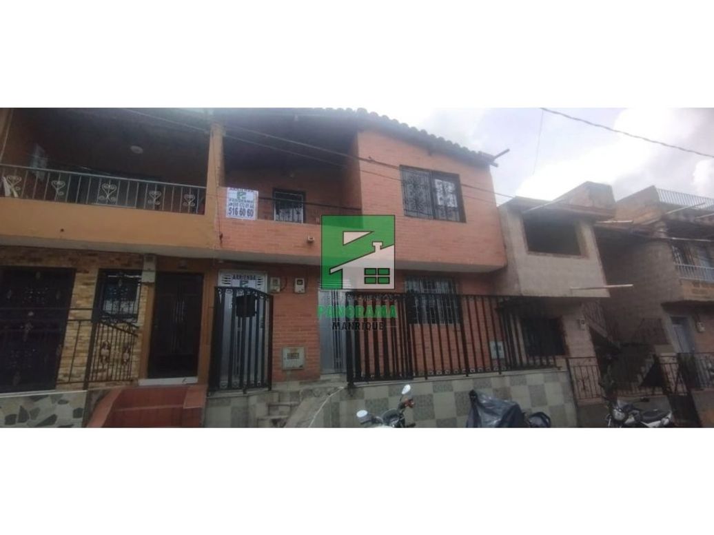 CASA EN ARRIENDO SECTOR MANRIQUE SANTA INES en arriendo en Manrique
