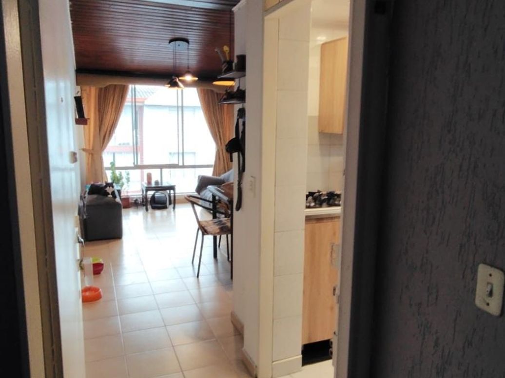 Apartamento de 3 alcobas en venta en Villa Galante, Bogotá, 58 m² · foto 2 de 17