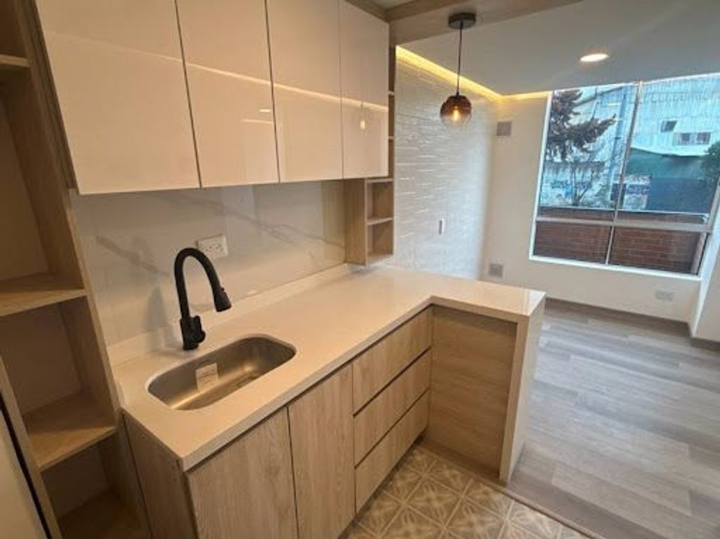 Apartamento de 2 alcobas en venta en Industrial Centenario, Bogotá, 30 m² · foto 6 de 20