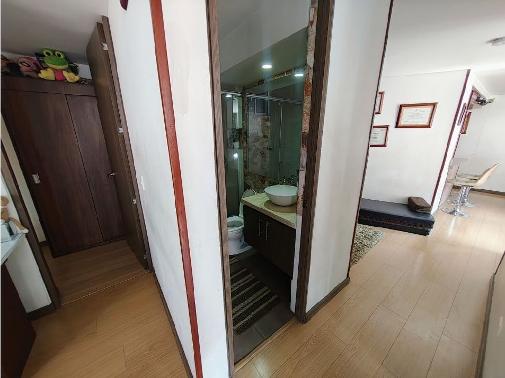 Apartamento de 3 alcobas en venta en Castilla La Nueva, Bogotá, 87 m² · foto 10 de 20