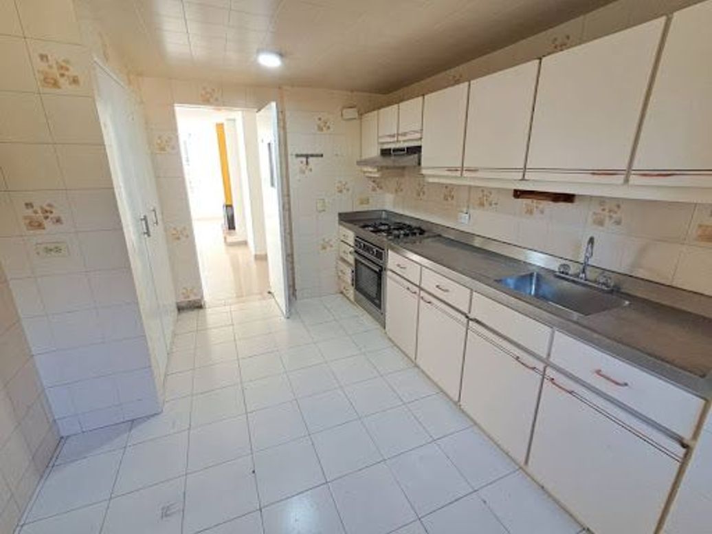 Apartamento de 3 alcobas en venta en Entre Ríos, Bogotá, 90 m² · foto 5 de 20