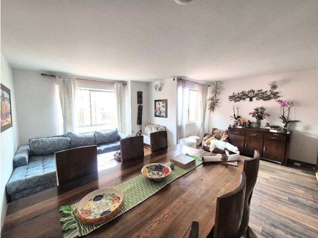 Apartamento de 3 alcobas en venta en Mallorca, Bogotá, 93 m² · foto 3 de 20