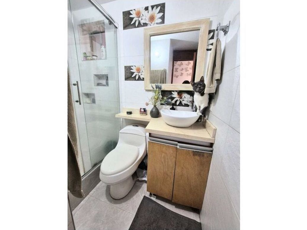 Apartamento de 3 alcobas en venta en Mallorca, Bogotá, 93 m² · foto 12 de 20