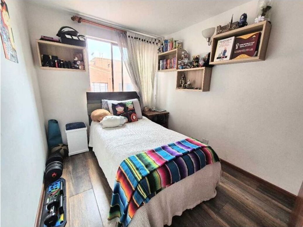 Apartamento de 3 alcobas en venta en Mallorca, Bogotá, 93 m² · foto 15 de 20