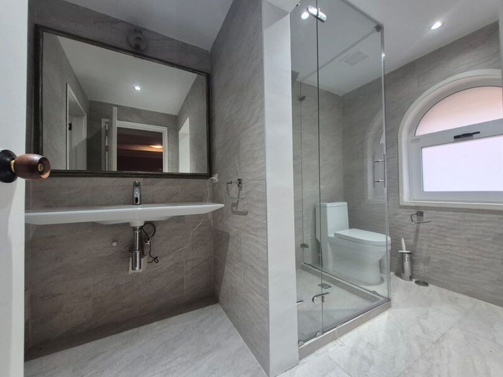 Casa de 4 alcobas en venta en Santa Barbara Alta, Bogotá, 548 m² · foto 12 de 20