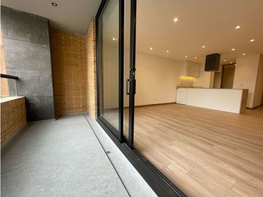 Apartamento de 3 alcobas en venta en Santa Barbara Occidental, Bogotá, 127 m² · foto 15 de 20