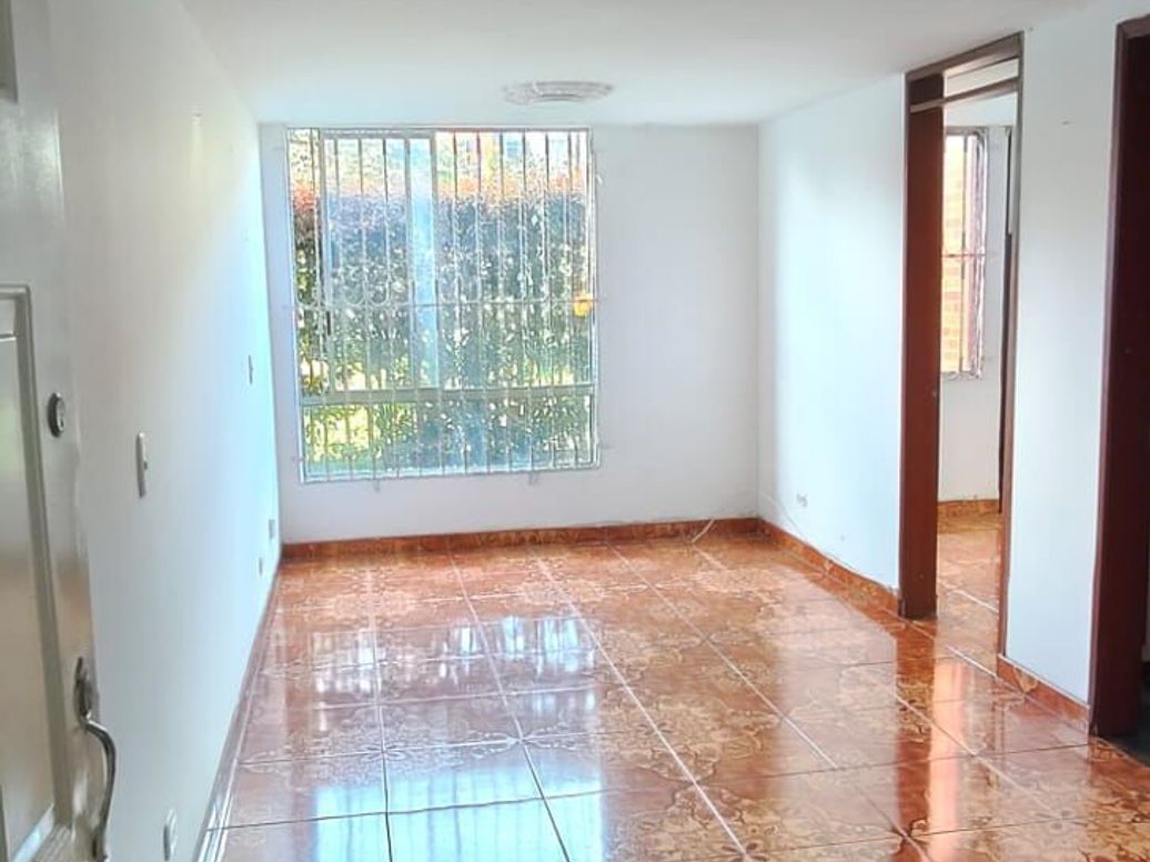 Apartamento de 2 alcobas en venta en Ub. Castilla Real, Bogotá, 38 m² · foto 6 de 20
