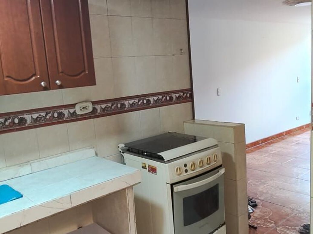 Apartamento de 2 alcobas en venta en Ub. Castilla Real, Bogotá, 38 m² · foto 12 de 20