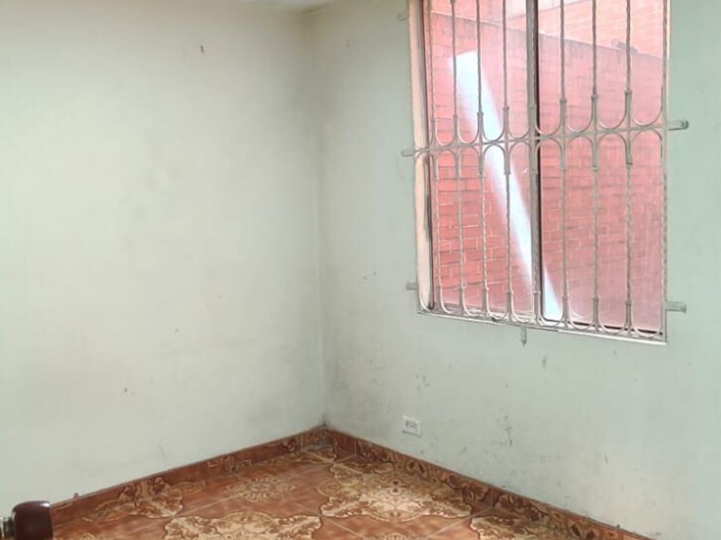 Apartamento de 2 alcobas en venta en Ub. Castilla Real, Bogotá, 38 m² · foto 7 de 20