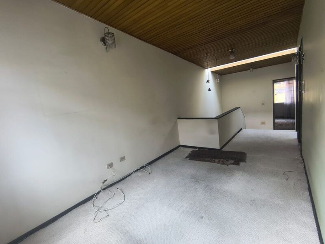 Casa de 5 alcobas en venta en Los Cedritos, Bogotá, 210 m² · foto 17 de 20