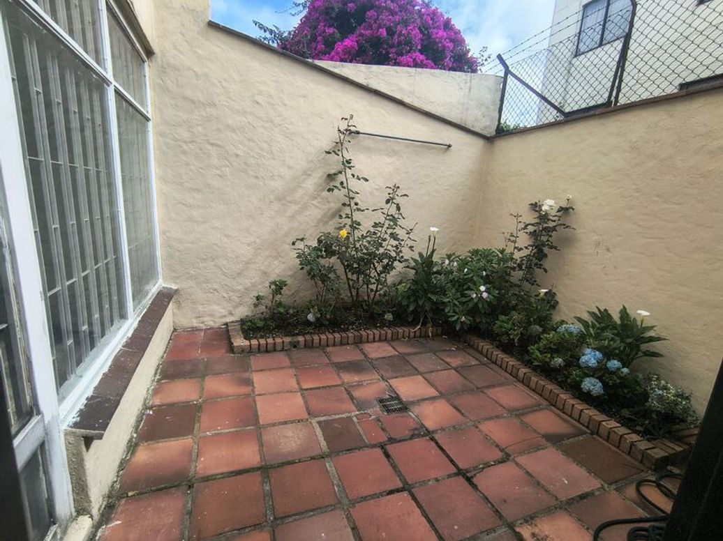 Casa de 5 alcobas en venta en Los Cedritos, Bogotá, 210 m² · foto 11 de 20