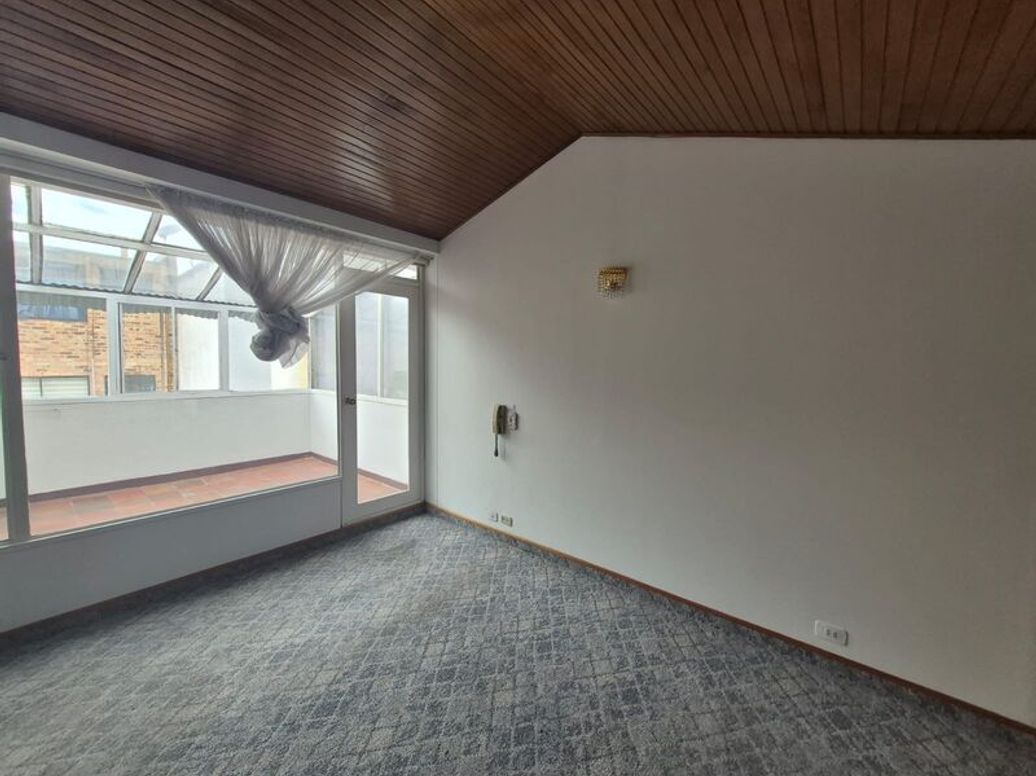 Apartamento de 2 alcobas en venta en Chapinero, Bogotá, 92 m² · foto 18 de 20