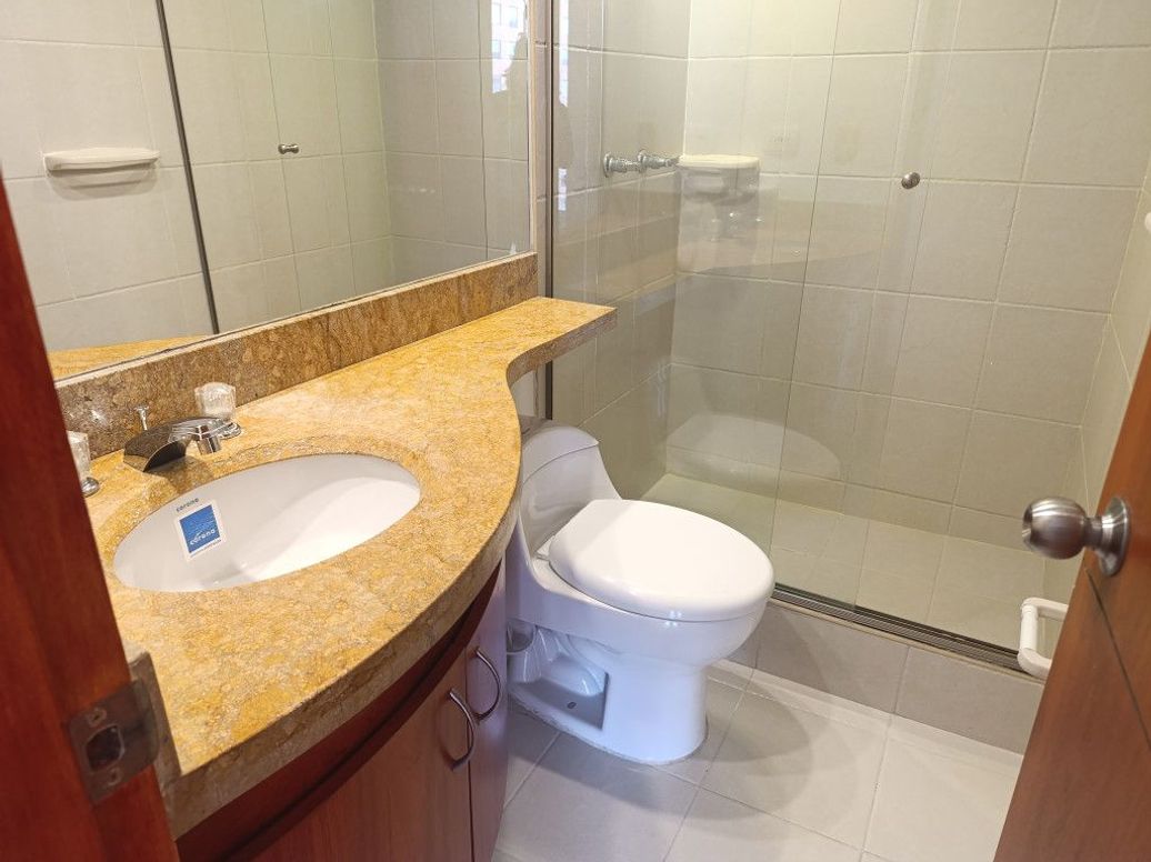 Apartamento de 3 alcobas en venta en Ciudad Salitre Sur-Oriental, Bogotá, 78 m² · foto 13 de 20
