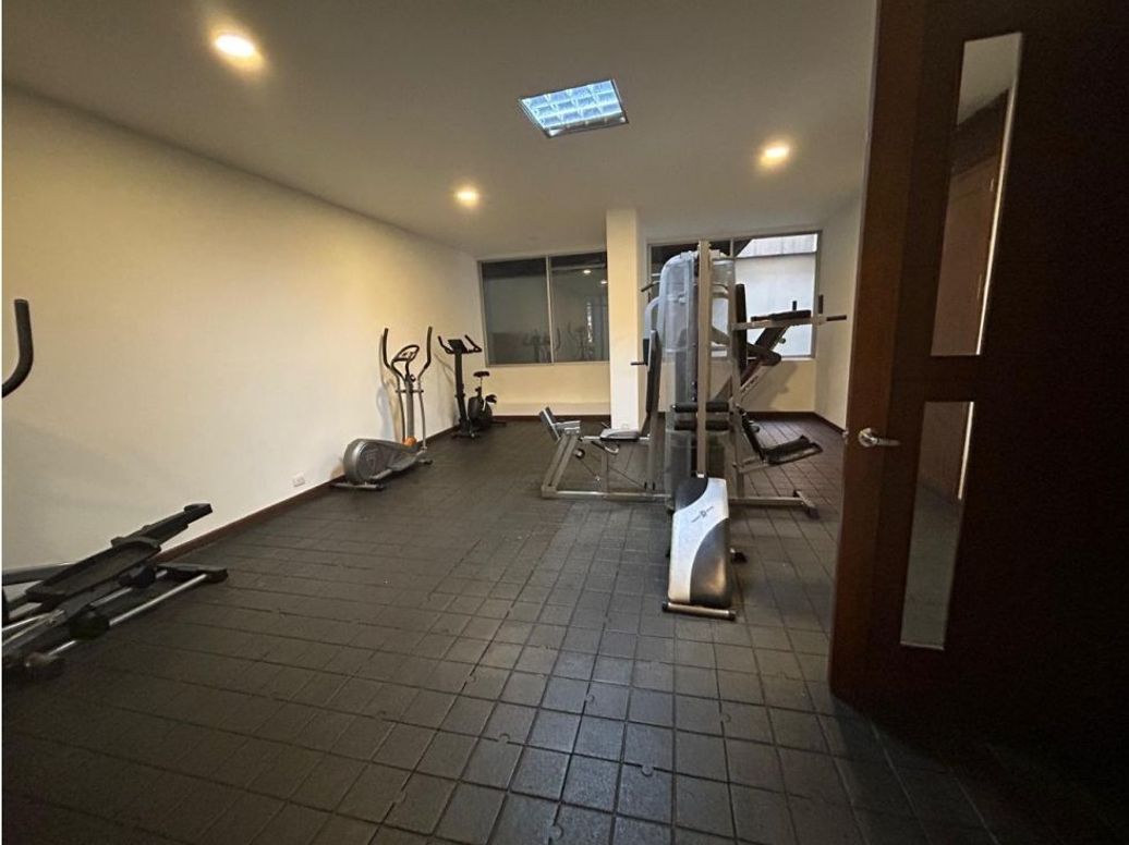 Apartamento de 3 alcobas en venta en Santa Paula, Bogotá, 138 m² · foto 15 de 16