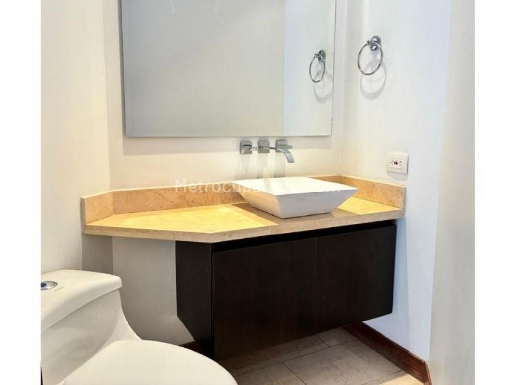 Apartamento de 3 alcobas en venta en Santa Paula, Bogotá, 138 m² · foto 16 de 16