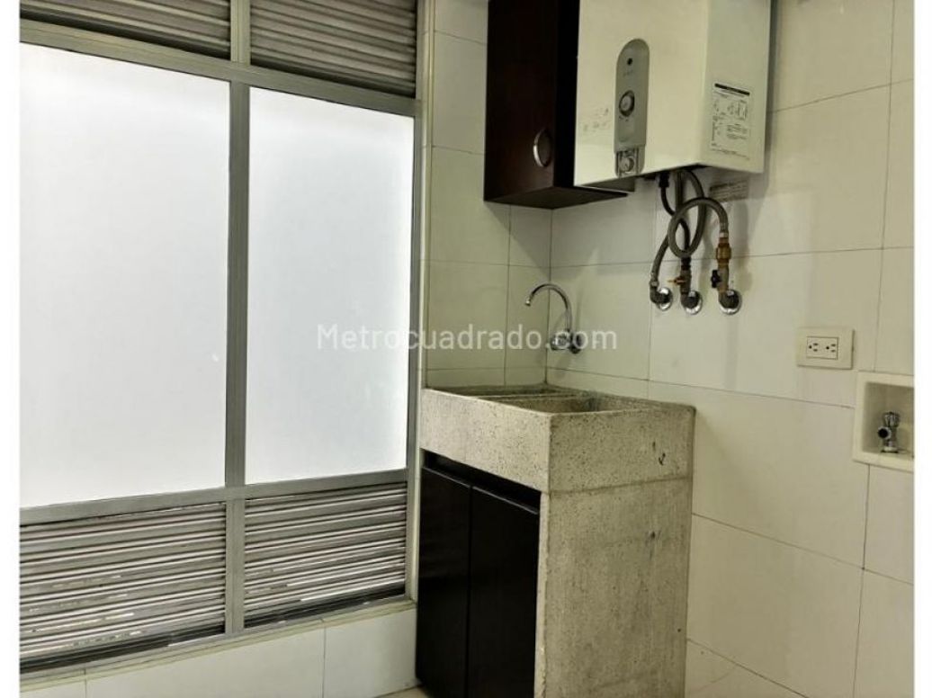 Apartamento de 3 alcobas en venta en Santa Paula, Bogotá, 138 m² · foto 9 de 16