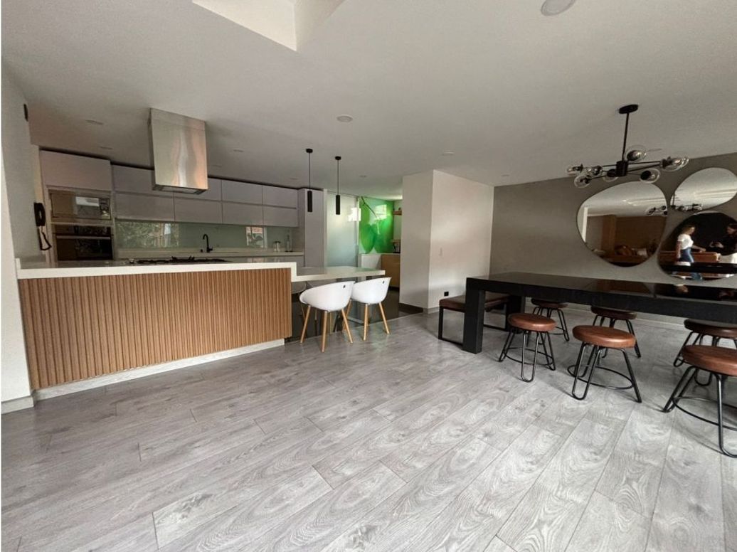Apartamento de 3 alcobas en venta en Chicó Norte, Bogotá, 225 m² · foto 7 de 16