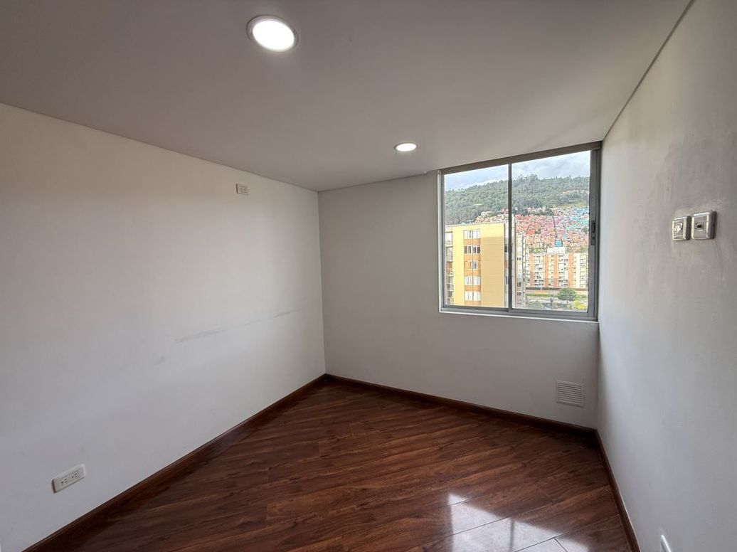Apartamento de 3 alcobas en venta en Verbenal, Bogotá, 86 m² · foto 18 de 20