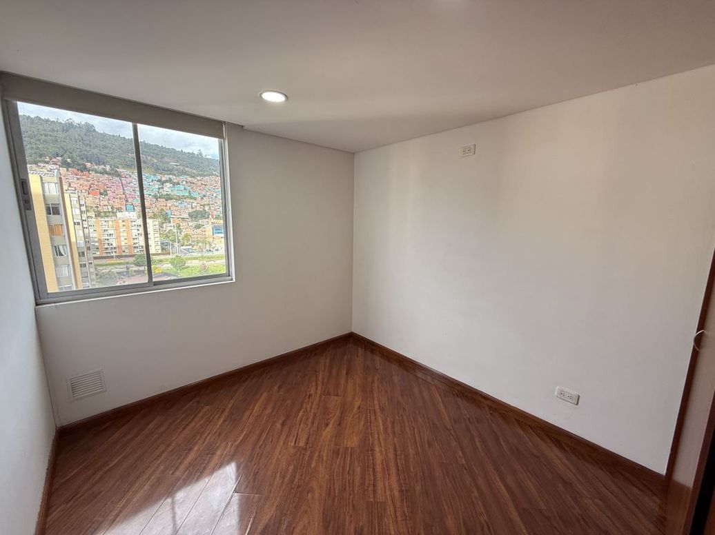 Apartamento de 3 alcobas en venta en Verbenal, Bogotá, 86 m² · foto 16 de 20