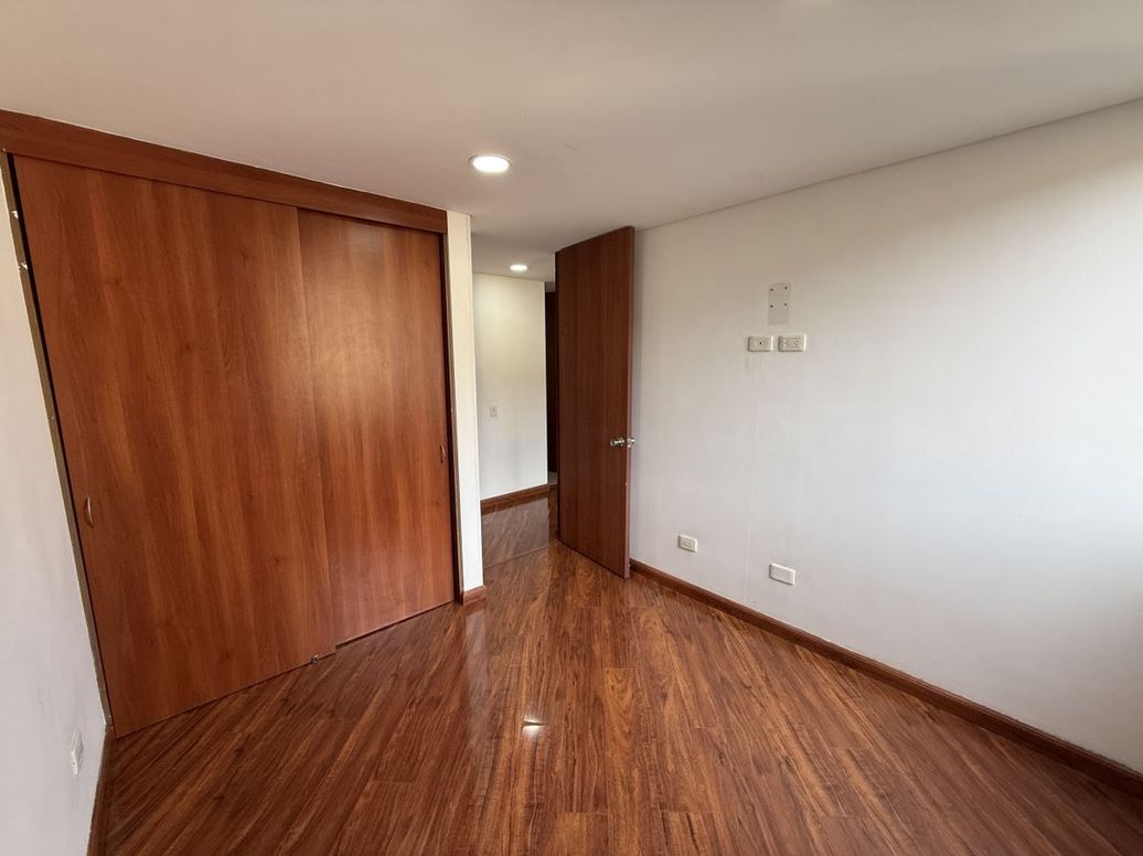 Apartamento de 3 alcobas en venta en Verbenal, Bogotá, 86 m² · foto 17 de 20