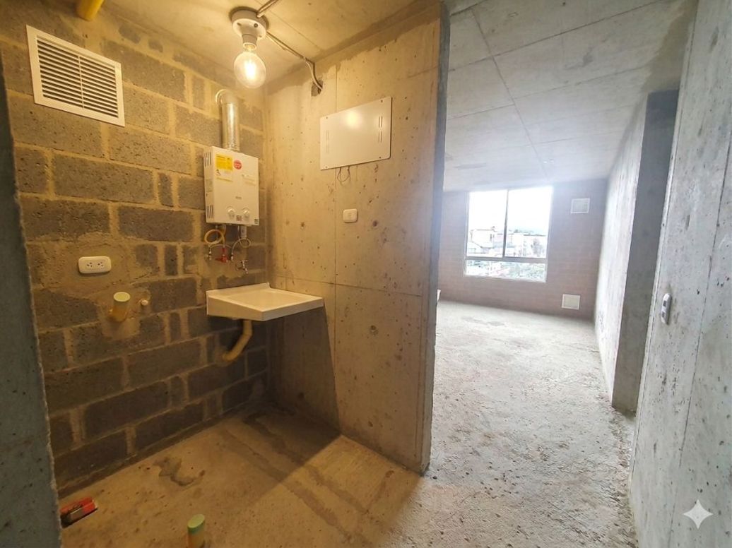Apartamento de 2 alcobas en venta en San José De Bavaria, Bogotá, 42 m² · foto 3 de 18