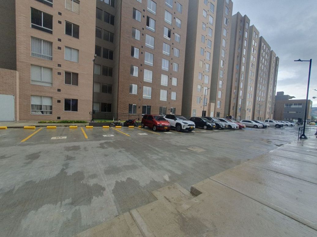 Apartamento de 2 alcobas en venta en San José De Bavaria, Bogotá, 42 m² · foto 10 de 18