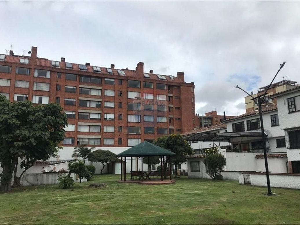 Casa de 5 alcobas en venta en Puente Largo, Bogotá, 243 m² · foto 19 de 20