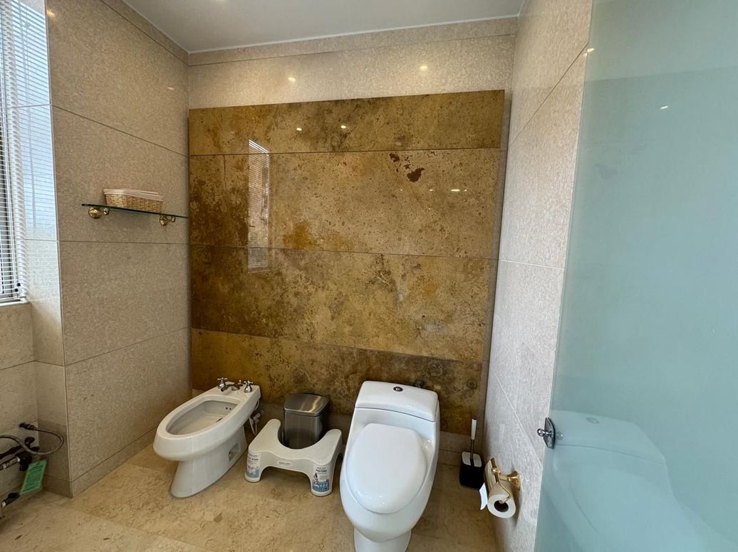 Apartamento de 3 alcobas en arriendo en El Refugio, Bogotá, 360 m² · foto 20 de 20