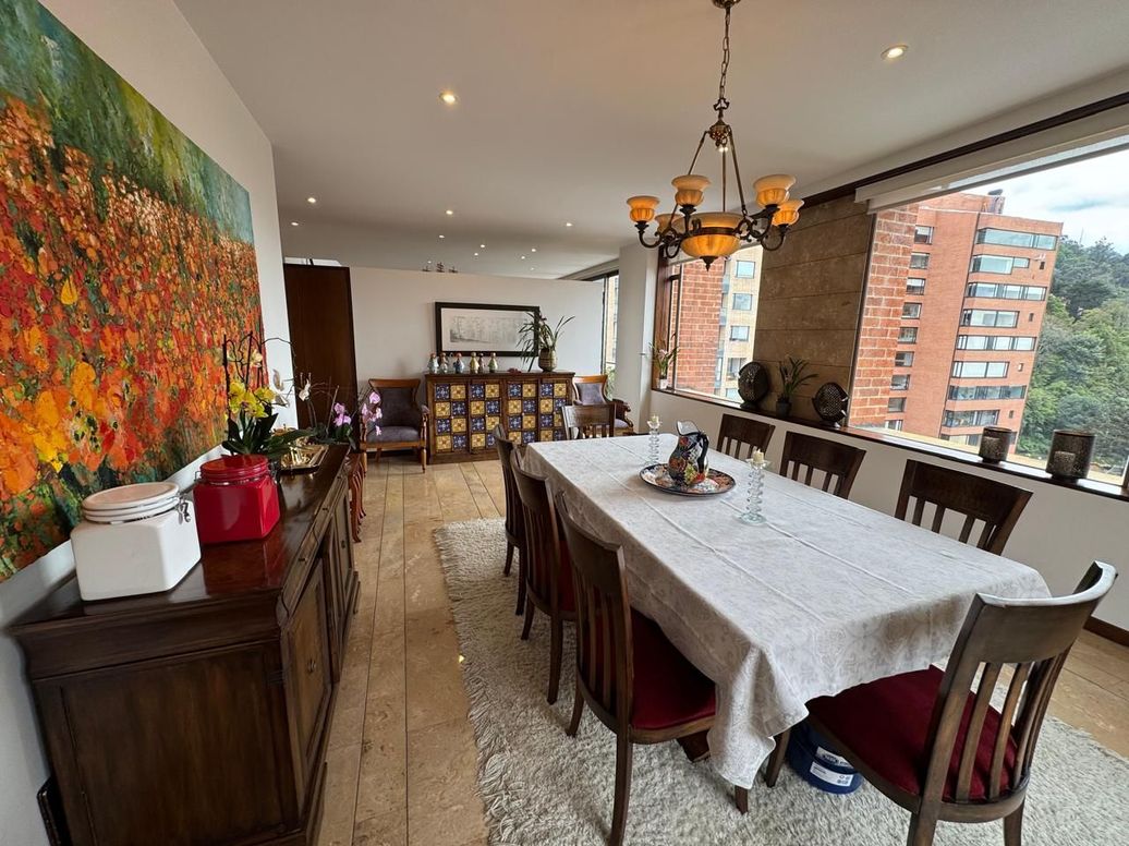 Apartamento de 3 alcobas en arriendo en El Refugio, Bogotá, 360 m² · foto 7 de 20