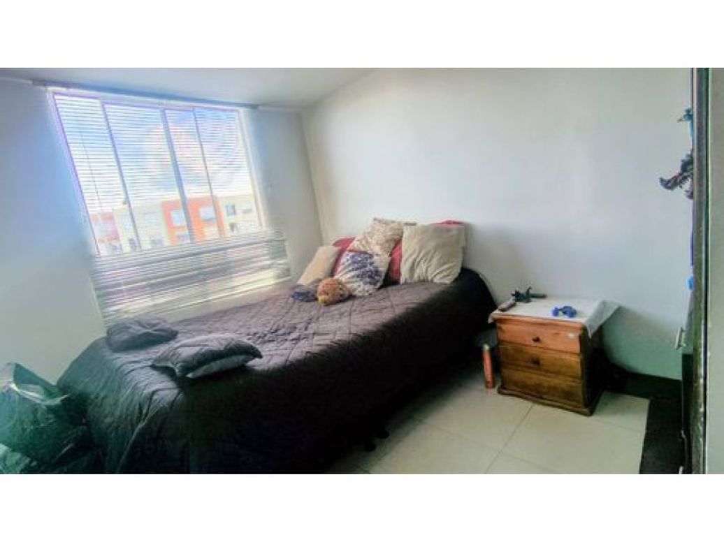 Apartamento de 3 alcobas en venta en Hayuelos, Bogotá, 50 m² · foto 8 de 12