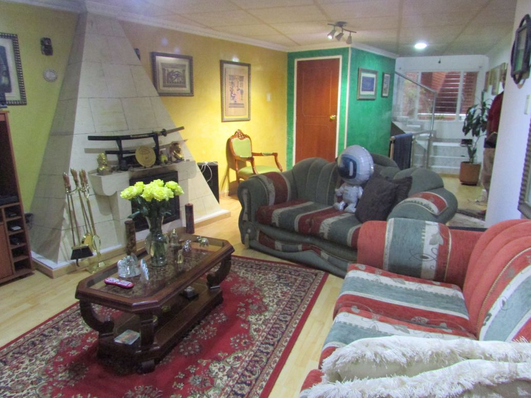 Casa de 3 alcobas en venta en Jorge Eliécer Gaitán, Bogotá, 586 m² · foto 6 de 12