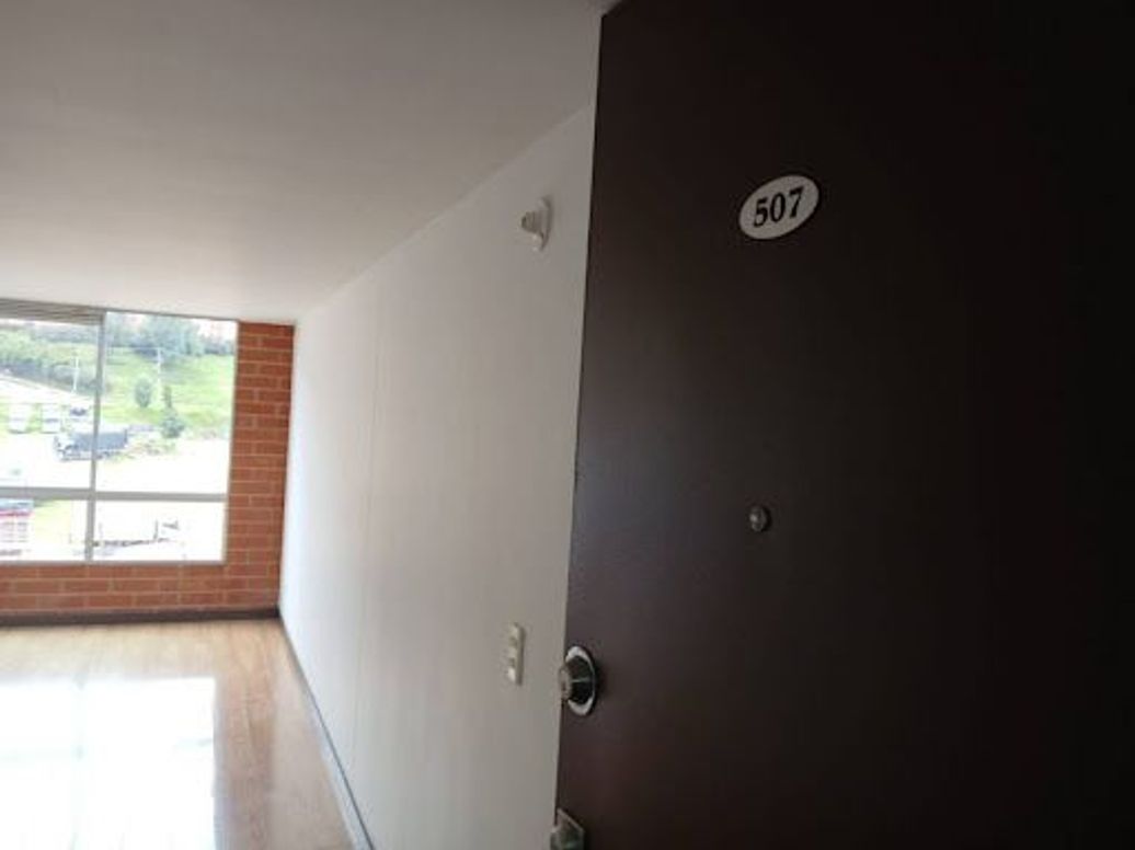 Apartamento de 2 alcobas en venta en San Antonio Norte, Bogotá, 47 m² · foto 10 de 20