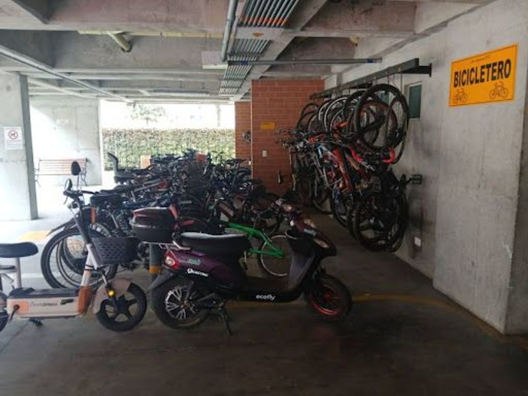 Apartamento de 2 alcobas en venta en San Antonio Norte, Bogotá, 47 m² · foto 7 de 20