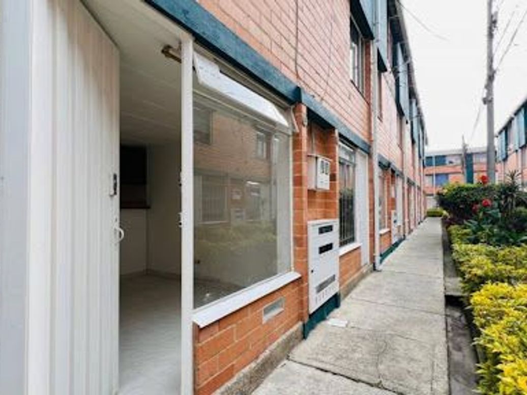 Casa de 2 alcobas en venta en La Fontana, Bogotá, 47 m² · foto 2 de 20