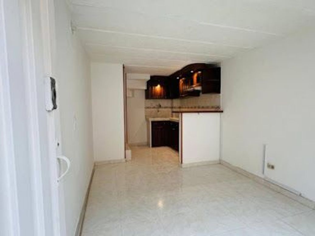 Casa de 2 alcobas en venta en La Fontana, Bogotá, 47 m² · foto 5 de 20